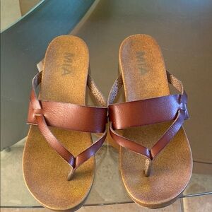 MIA sandals